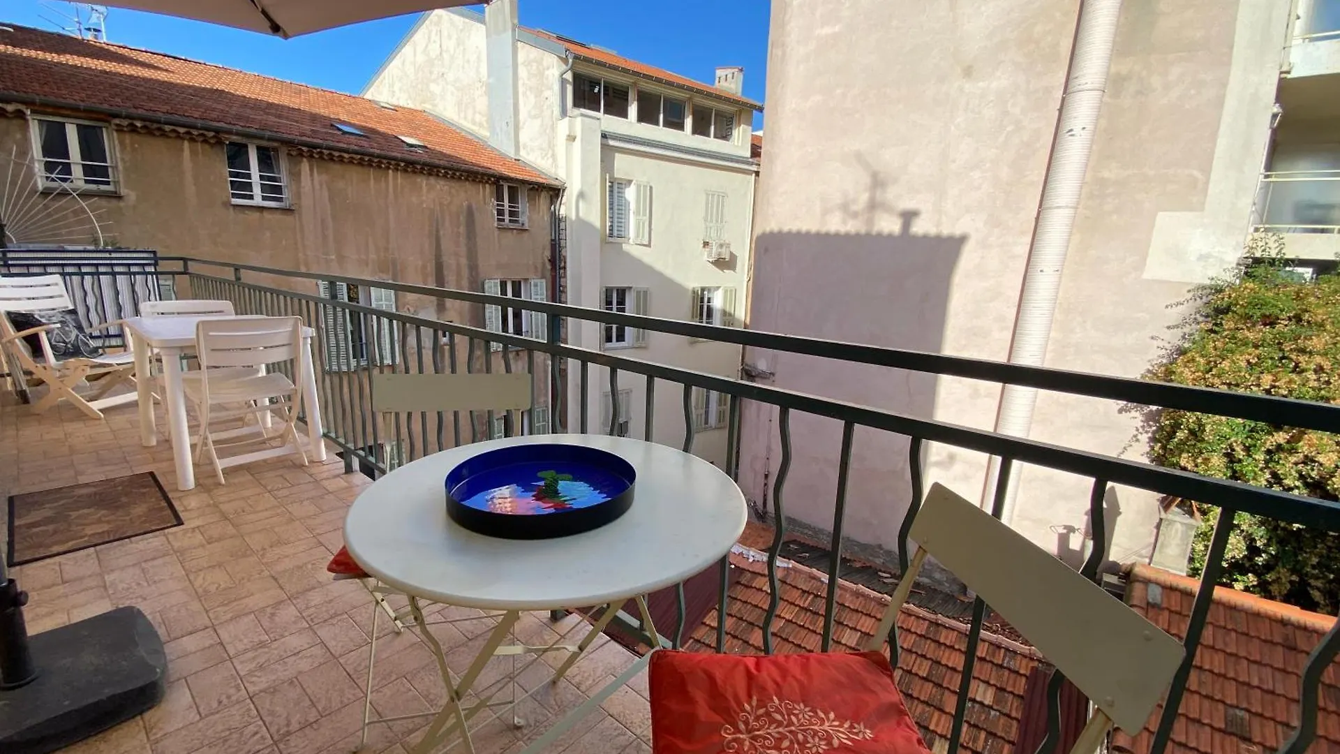 Tres Bel Appartement Entierement Renove - 2Mn Croisette Cannes 0*,  France